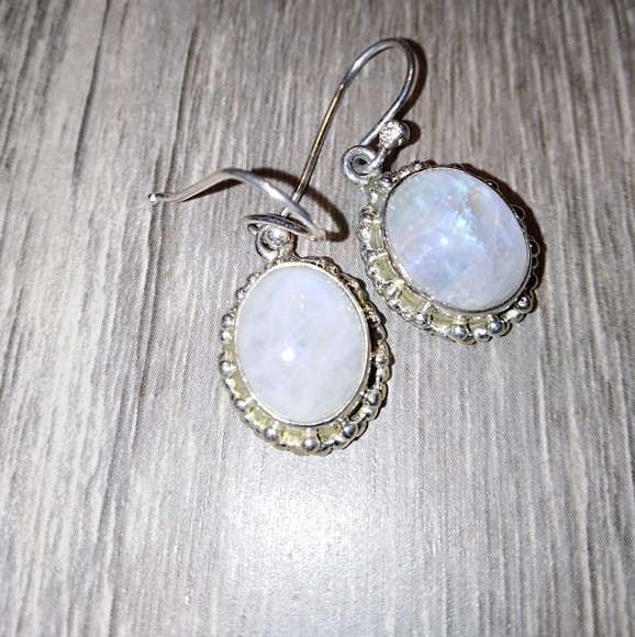 Rainbow moonstone earrings Sterling Silver - Picture 1 of 4
